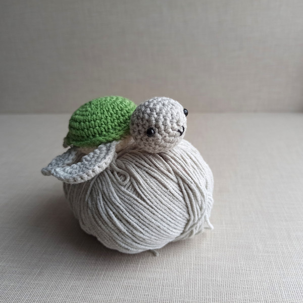 Amigurumi-turtle-crochet-pattern-2.jpg