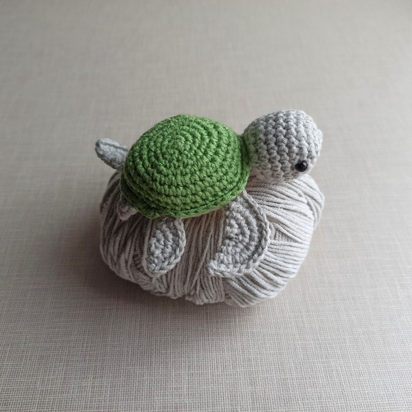 Amigurumi-turtle-crochet-pattern-5.jpg