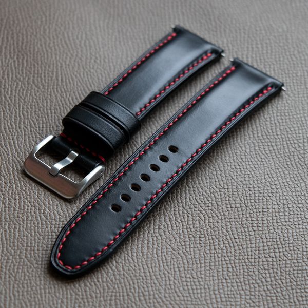 Black-Chromexcel-leather-watch-strap-4389.png