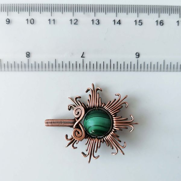Wire-wrapped-copper-necklace-with-Malachite-bead-Star-pendant-with-Malachite-7.jpg