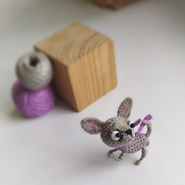 tiny puppy dog brooch crochet pattern1 6.jpg