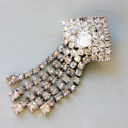 Vintage crystal elegant brooch Ornate dangle brooch pin