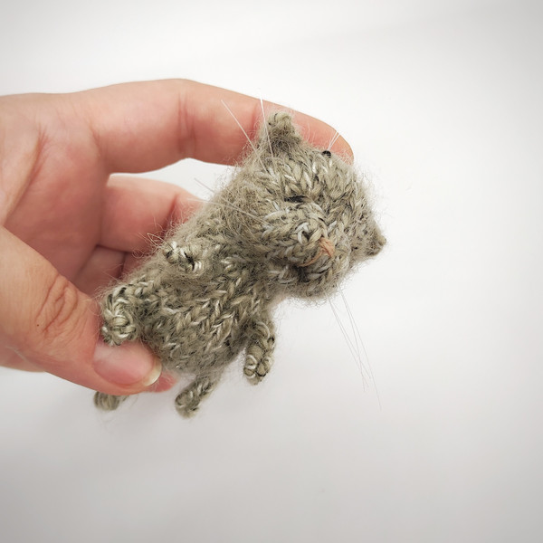 Newborn cat knitting pattern, toy knitting pattern, amigurumi pattern, knitted kitty, kitten tutorial, how to knit cat 9.jpeg