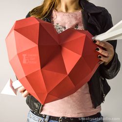 Polygonal Heart with Arrow - 3D Papercraft template Digital pattern for printing and cutting (pdf, svg, dxf*)