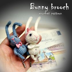 Bunny brooch crochet pattern, small cute hare toy, rabbit amigurumi pattern guide, toy crochet tutorial, bunny DIY