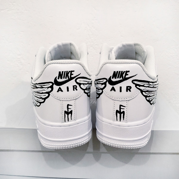 custom- sneakers- angel- wings- withe- nike- air- force- man- shoes 1.jpg