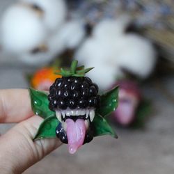 Toothy blackberry Gothic jewelry Fantasy jewelry