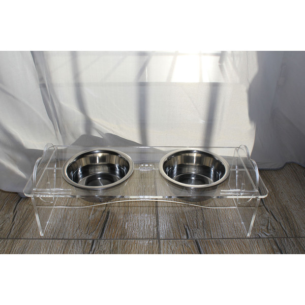 acrylic-dog-bowls-stand.jpg