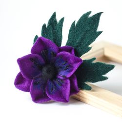 Purple Flower Brooch Handmade Felted Anemone Pin Unique Jewelry Gift for Mom Handcrafted Wool broach for Woman