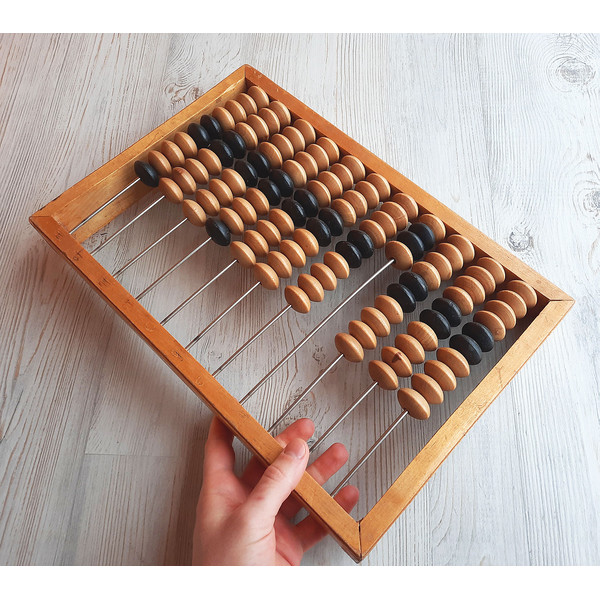 wood_abacus4.jpg