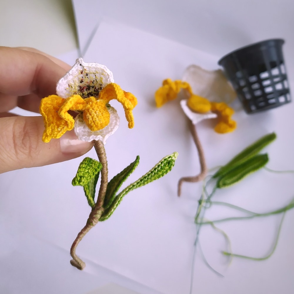 Orchid crochet pattern, set of two flower patterns, brooch and plant in a pot9.jpg