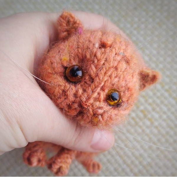 Cat Knitting Pattern, sitting kitty pattern, toy knitting pattern, cute cat tutorial, gift for cat lover, how to knit DIY 10.jpeg
