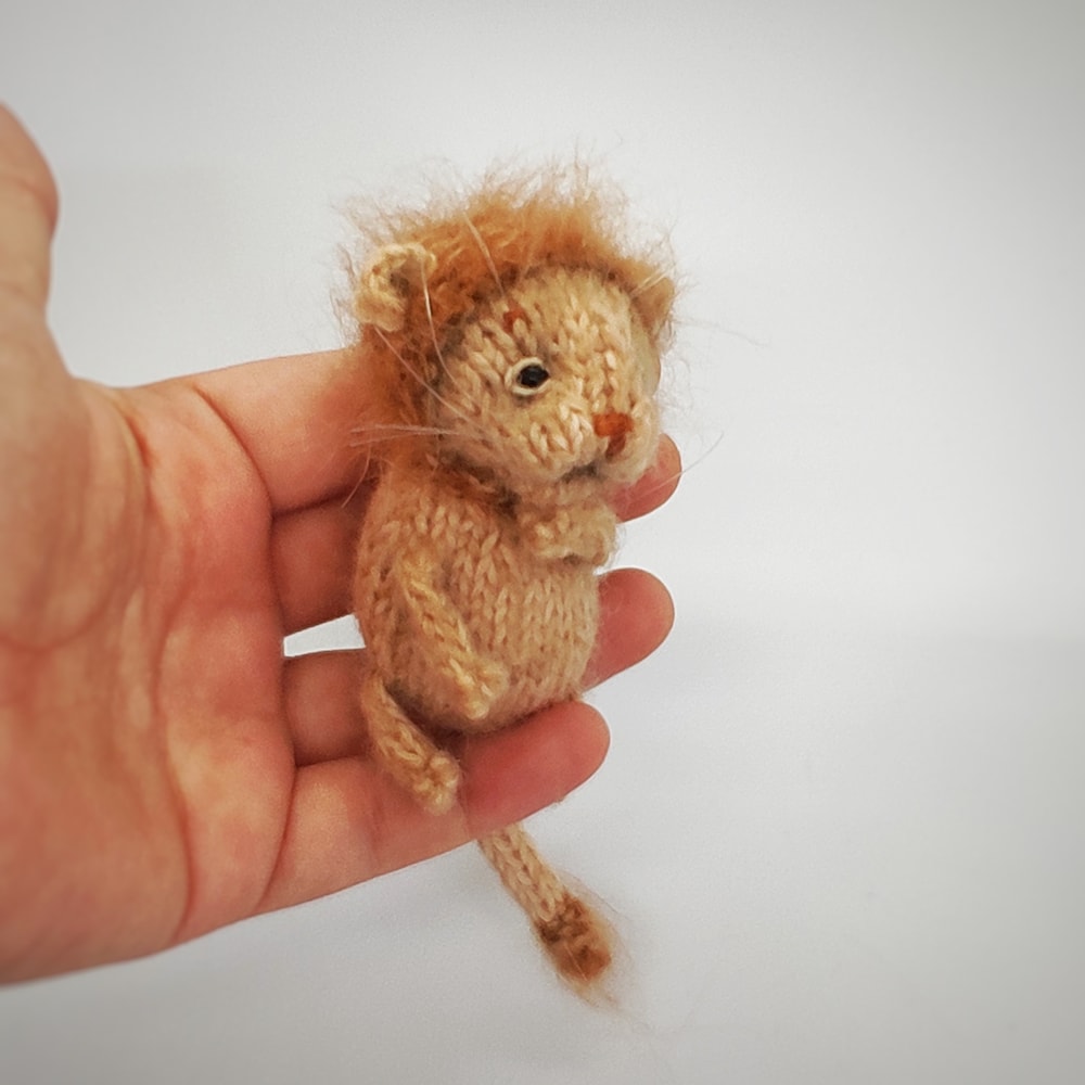 Wild cat knitting pattern, cub kitten, predator cub, tiger, lion, panther, puma, cougar knitting tutorial, guide DIY 2.jpeg