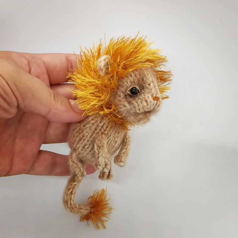 Wild cat knitting pattern, cub kitten, predator cub, tiger, lion, panther, puma, cougar knitting tutorial, guide DIY.jpg