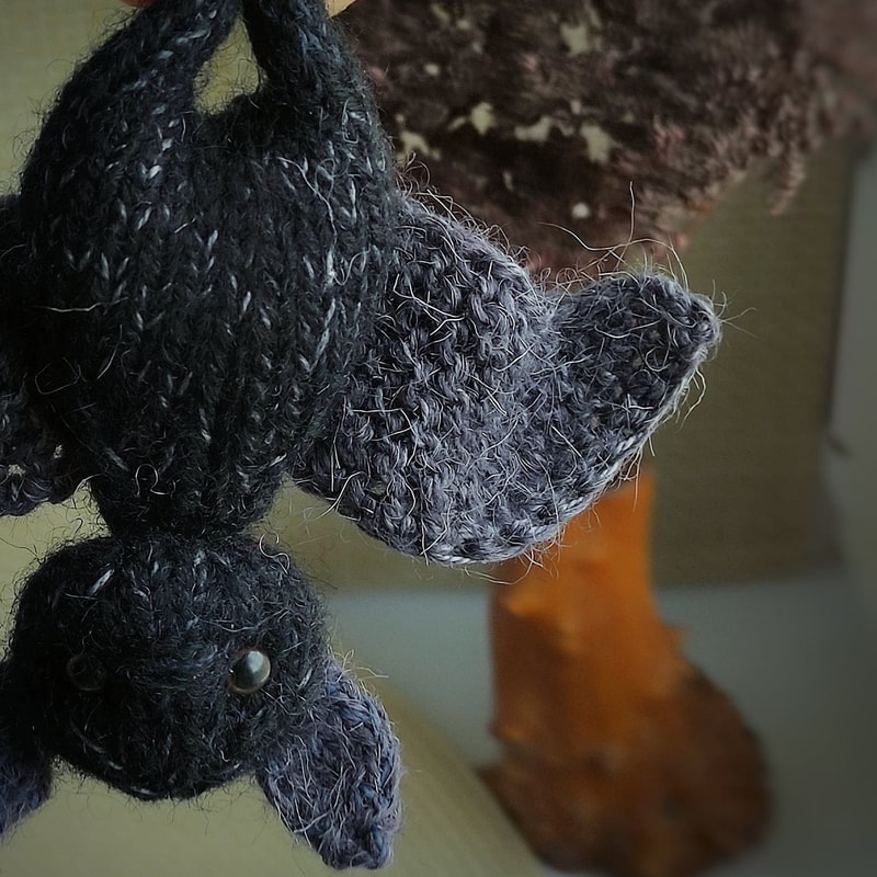 Bat Knitting Pattern, cute toy knitting pattern, halloween toy pattern, mouse knitting tutorial, bat knitting guide DIY 111.jpg