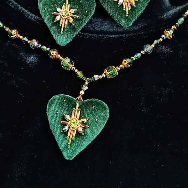 Emerald-velvet-beaded-heart-shapen-pendant.jpg