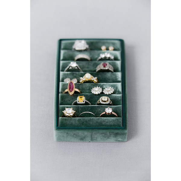 Bark-and-Berry-Grand-Spruce-vintage-wedding-embossed-engraved-enameled-individual-monogram-velvet-silk-earrings-necklace-bracelet-ring-jewelry-box-display-004.j