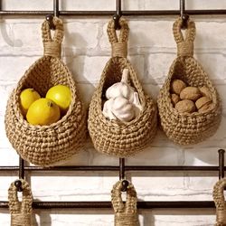 Hanging wall baskets Set of 3 small baskets Vegetable baskets Crochet jute basket Hanging fruit baskets Rustic basket