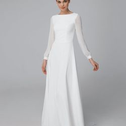 White ivory romantic flowy wedding dress
