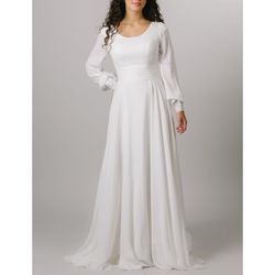 Long chiffon wedding dress