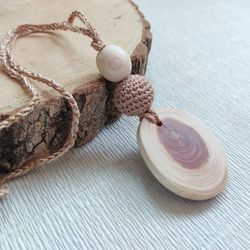 Handmade Breastfeeding Necklace for Mom, Wood nursing necklace Boho, Juniper wood pendant necklace Rustic, New Mom Gift