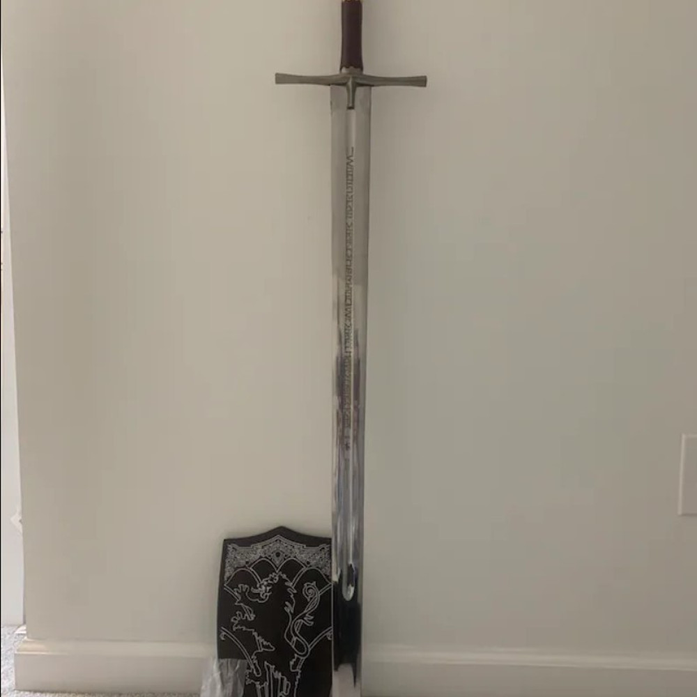 Chronicles Of Narnia Prince Sword Replica Gold Color Plaque2jpg