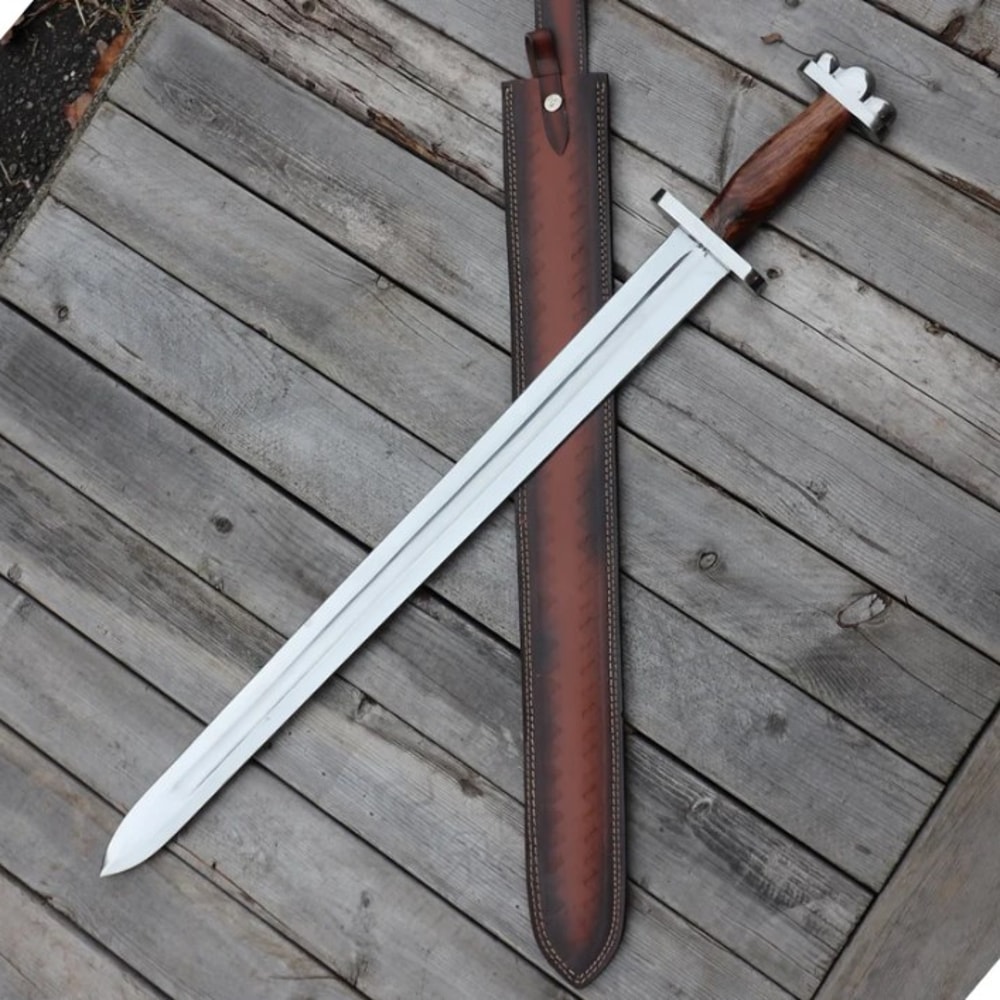 Viking Warrior God Full Tang Sword of Tyr 5.jpg