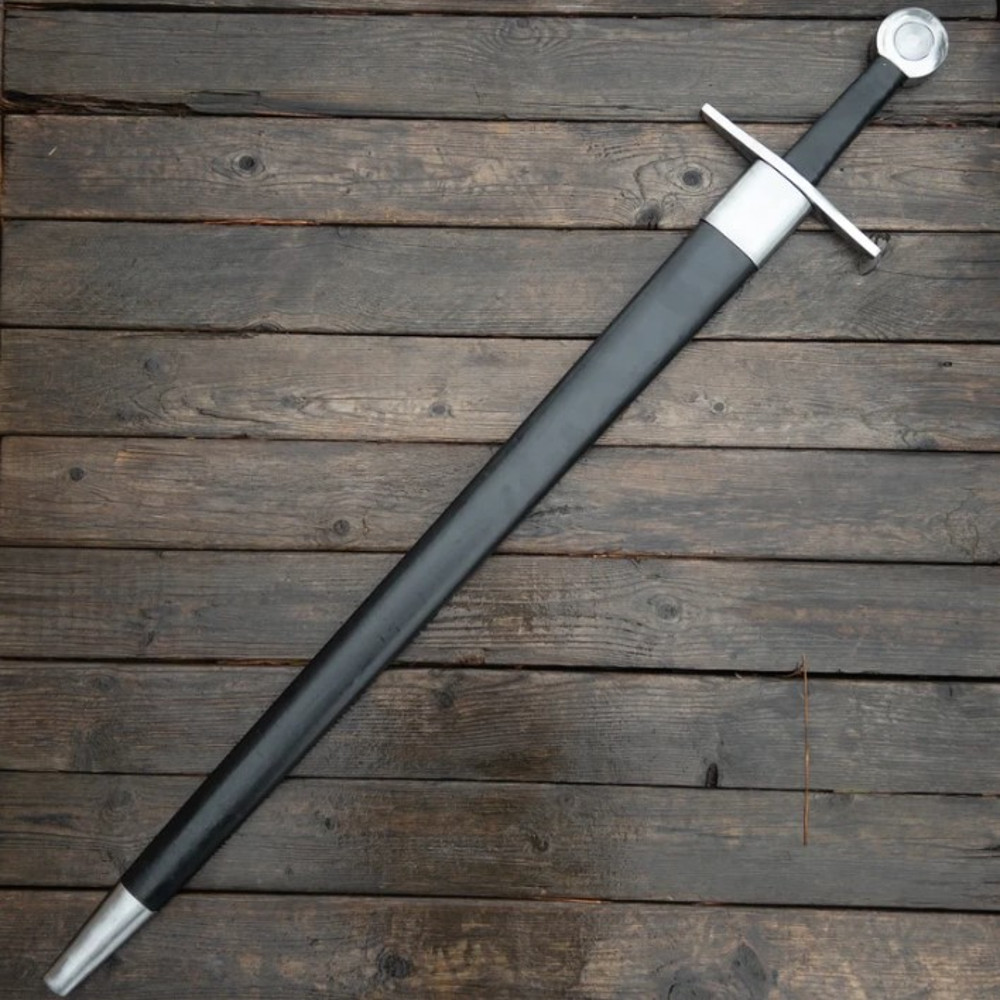 Chivalrous Knight Battle Ready Arming Sword 1.jpg