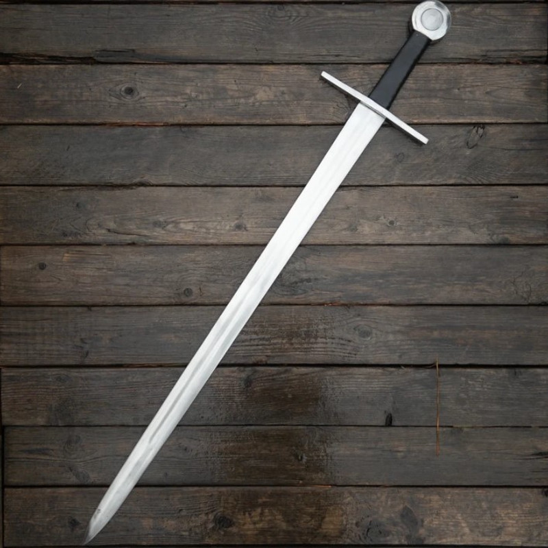 Chivalrous Knight Battle Ready Arming Sword 3.jpg