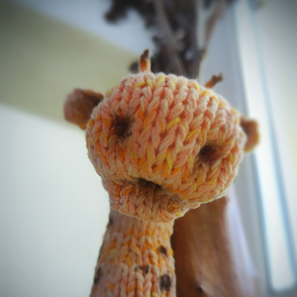 Giraffe toy knitting pattern, cute animal pattern, cute knitted toy, amigurumi knitting pattern, plush staffed toy guide 6.jpeg