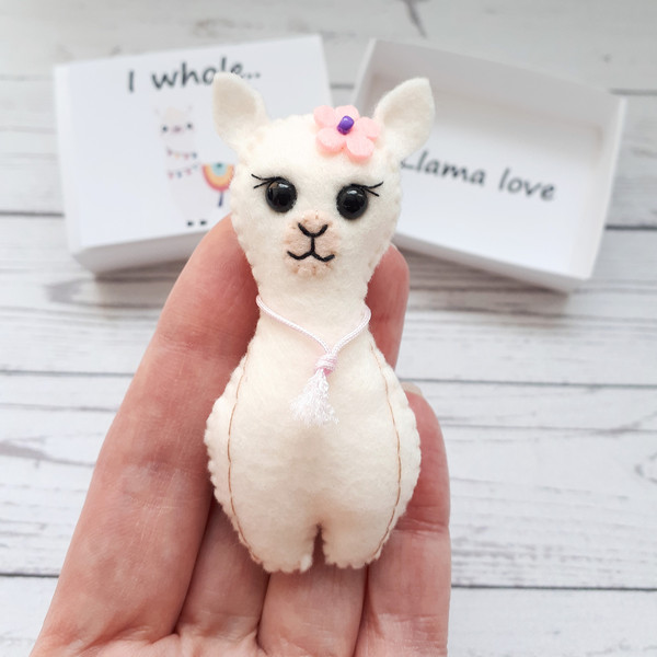 Cute-llama-pocket-hug-love-poem