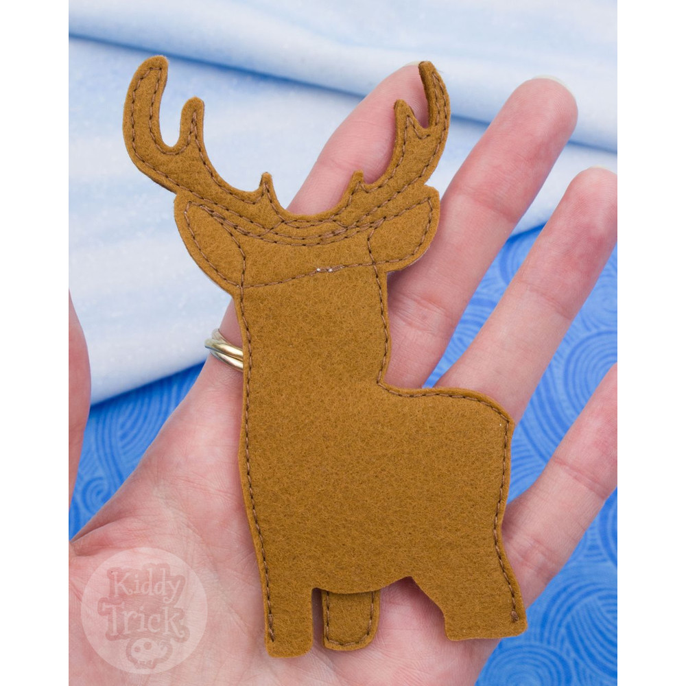felt reindeer back view.jpg