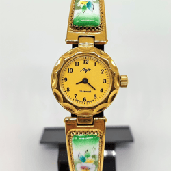 New old stock 1990's Vintage ladies mechanical enamel watch Luch Jewelry Gold bracelet made in Belarus