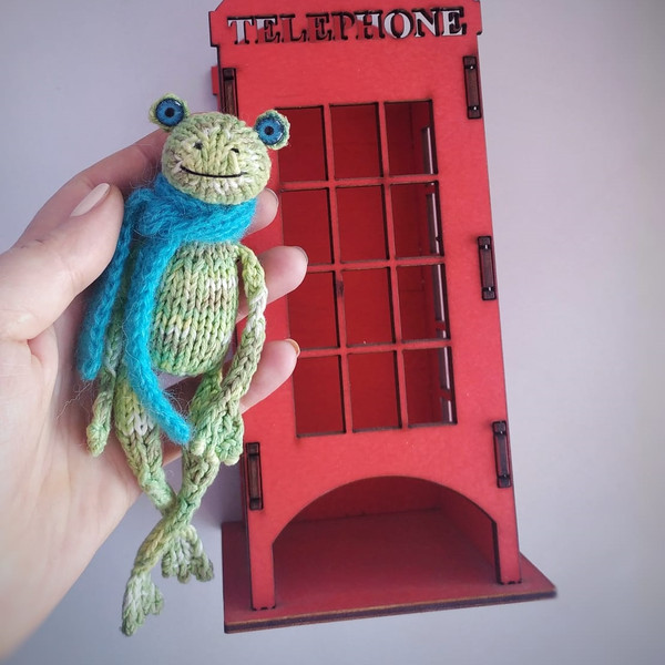 Frog Knitting Pattern, knitted amigurumi toy, toad plush toy diy, green little frog for kids, detailed ebook tutorial 4.jpg