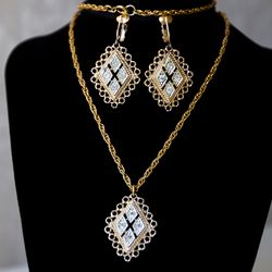 Vintage Sarah Coventry jewelry set Gold rhinestone earrings Crystal necklace