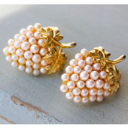 vintage bunch of grapes clip on earrings pink pearl cluster earrings