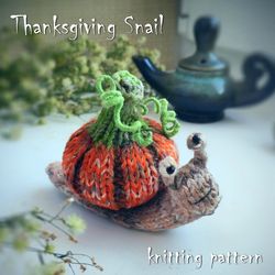 Thanksgiving snail knitting pattern, pumpkin pattern, holiday decor, cute knitted toy, snail toy, animals in love, love