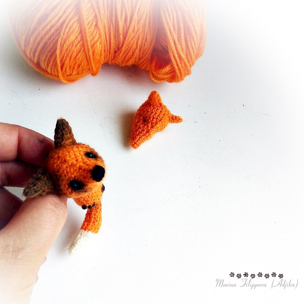 Fox crochet pattern, cute amigurumi brooch, red fox tutorial, kawaii pin, pin for bags, small brooch, kids toy ebook 3.jpg