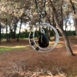onyx and lava stones necklace - collana in onice e pietre laviche