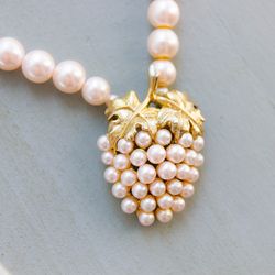 vintage pearl grape necklace pink pearls cluster pendant necklace