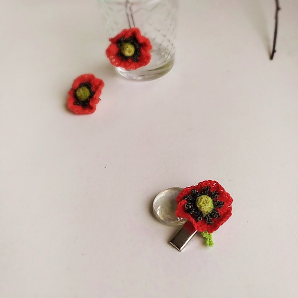 Poppy earrings crochet pattern, women's jewelry, crochet decoration, cute red poppy, floral earrings, amigurumi ebook 7.jpg