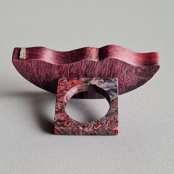 Pink ring, wooden ring, flower-shaped ring, abstract ring design, fancy ring, minimalist ring, big ring, metal logo