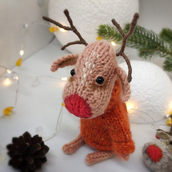 Christmas deer knitting pattern, cute knitted toy, amigurumi animal pattern, homr nrw year decor, kids toy tutorial, DIY 4.jpg