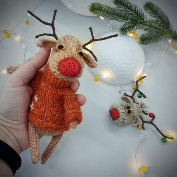 Christmas deer knitting pattern, cute knitted toy, amigurumi animal pattern, homr nrw year decor, kids toy tutorial, DIY 8.jpg