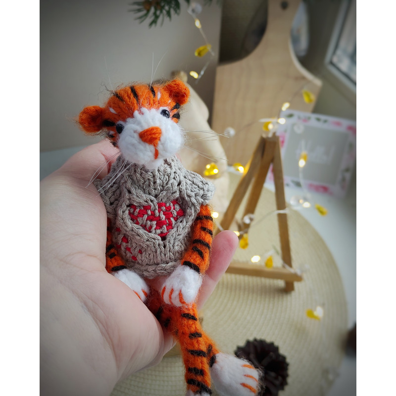 Tiger knitting pattern, cute tiger or pink panther, nursery decor, baby gift, amigurumi pattern, tiger tutorial, ebook 7.jpeg
