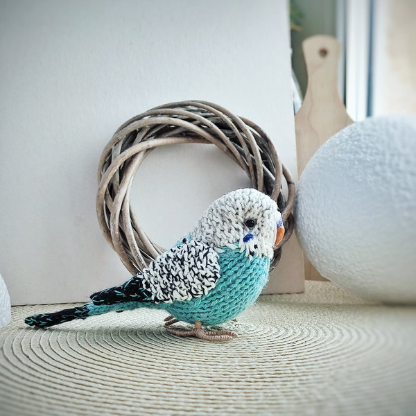 Budgie knitting pattern, budgerigar pattern, realistic toy parrot, knitted bird, amigurumi pattern, parakeet tutorial 5.jpg