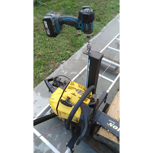 Portable-chainsaw-Mill-Mobile-Sawmill-Portamill-PM14-Logosol-Lumber-Mill-5.jpg