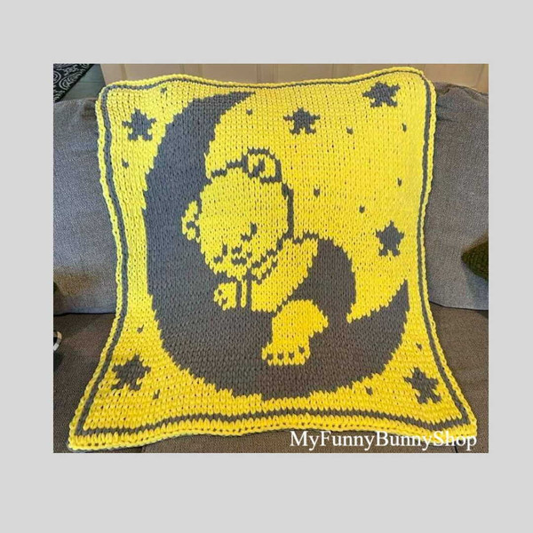 loop-yarn-finger-knitted-bear-baby-blanket-9.jpg
