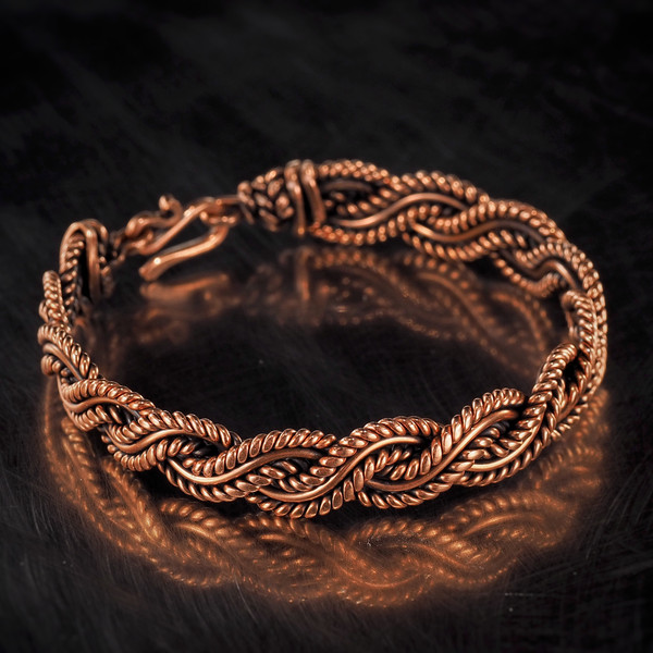 copper wire wrapped bracelet bangle handmade jewelry weavig gewellery (1).jpeg