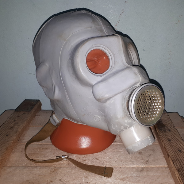 Vintage Soviet Russian USSR Military PMG Gas Mask - Inspire Uplift